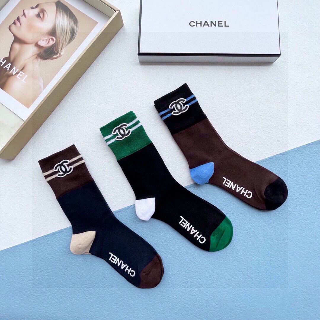 Women's Socks 3