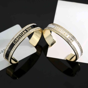 Brand Designer Women's Bangle 